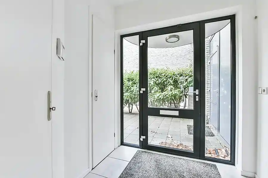 Responsive Fiberglass Door Repair in Edmonton